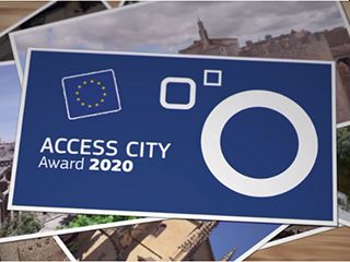 Tabuľka s nápisom Access City Award 2020